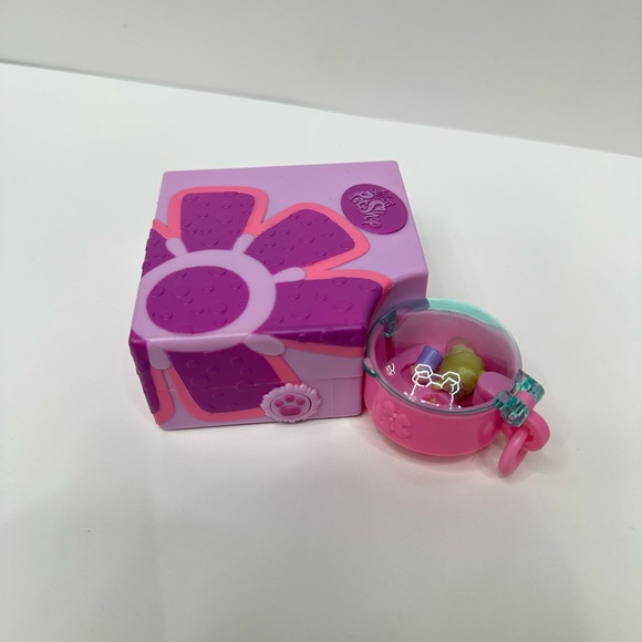 Littlest Pet Shop Other - Littlest Pet Shop Teeniest Tiniest Rodents Playset VINTAGE